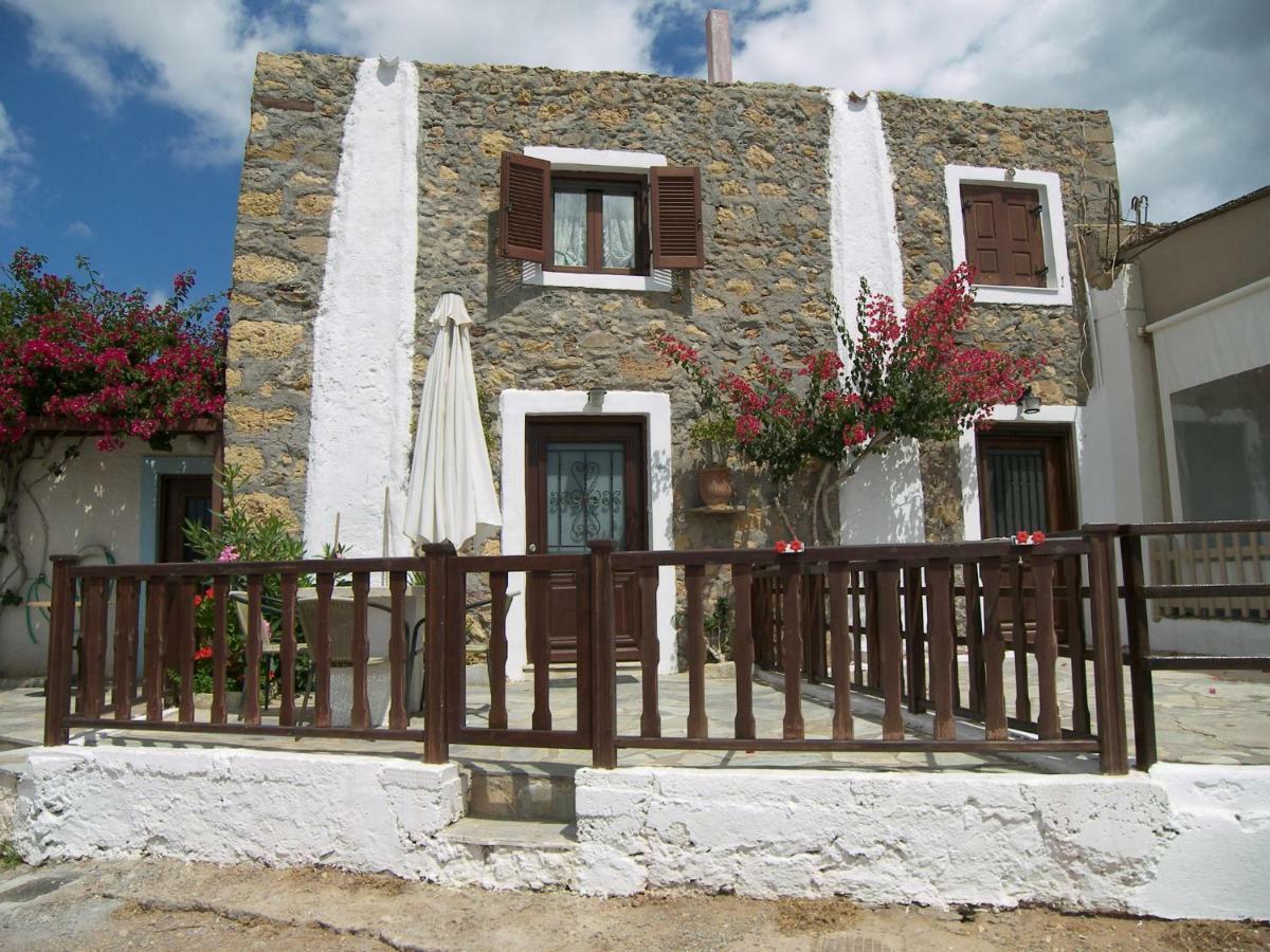 Hiona Cottage Παλαίκαστρο Εξωτερικό φωτογραφία